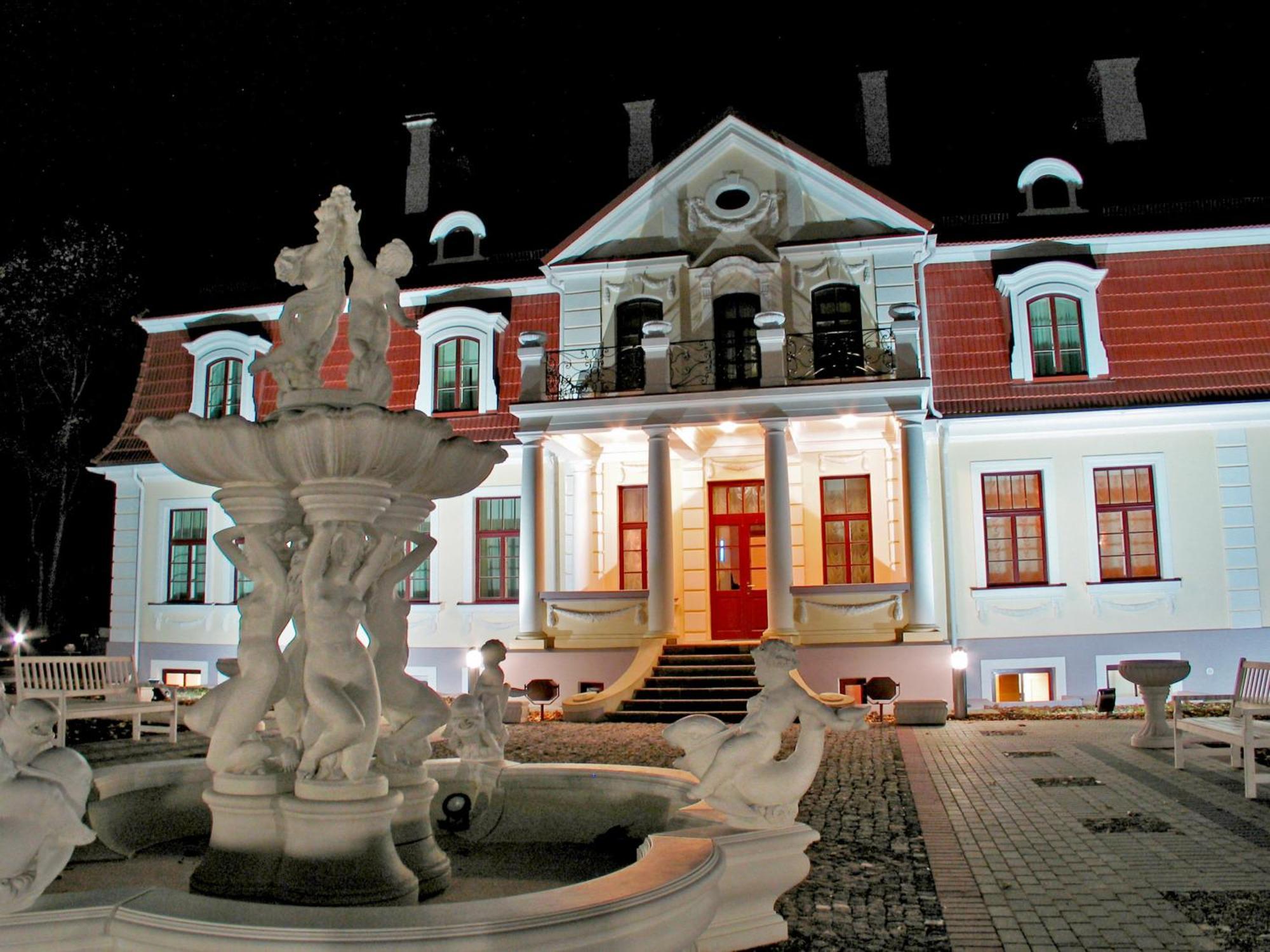 Hotel Sventes Muiža Extérieur photo