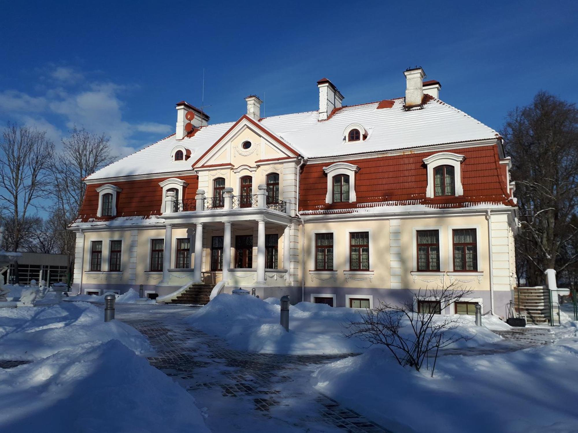 Hotel Sventes Muiža Extérieur photo